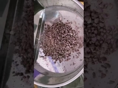 粉砕された鉱石